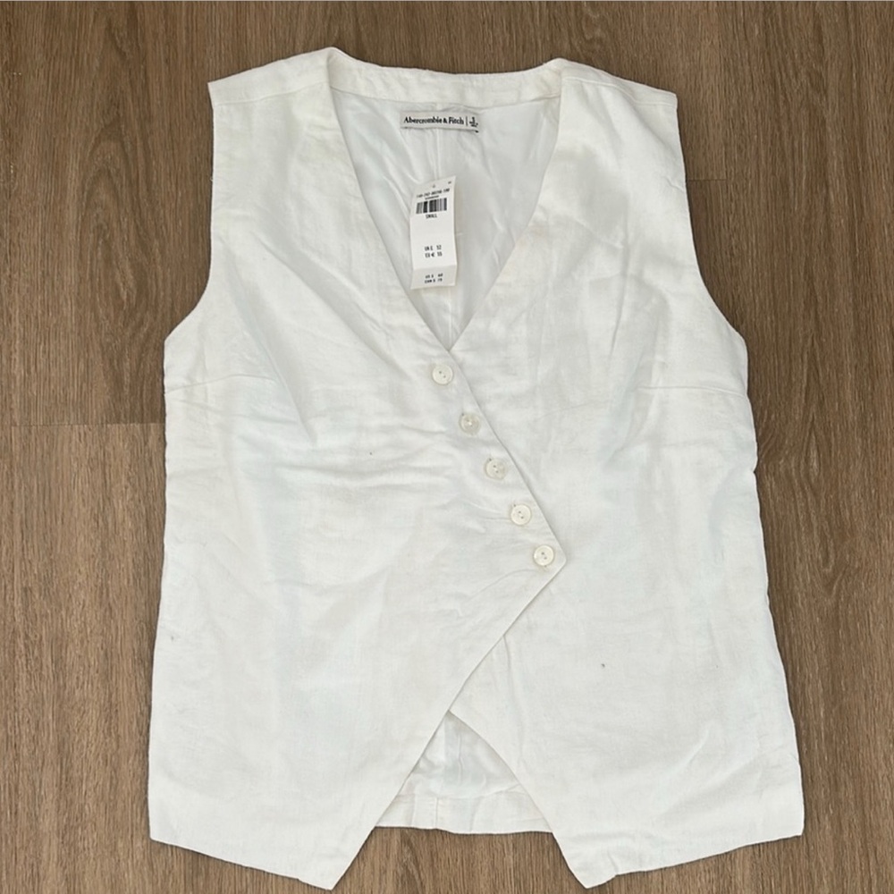 Abercrombie & Fitch Linen Asymmetrical Vest